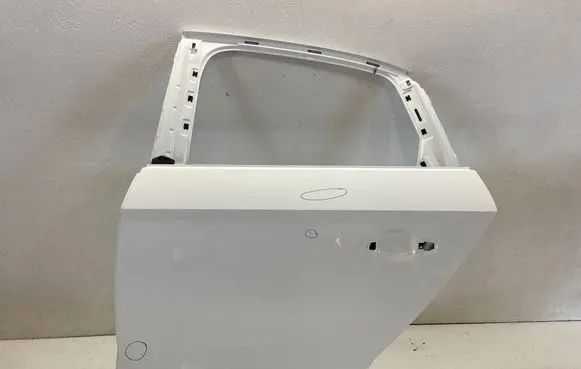 Audi A3 S3 8V Rear door 8v5867415