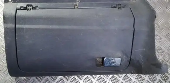 Volkswagen Golf V Glove box 1K1857097 1K1857290