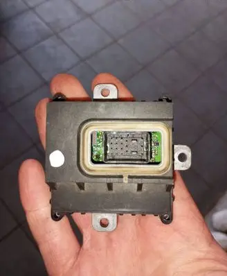 BMW 7 E65 E66 Headlight ballast module Xenon 7189312