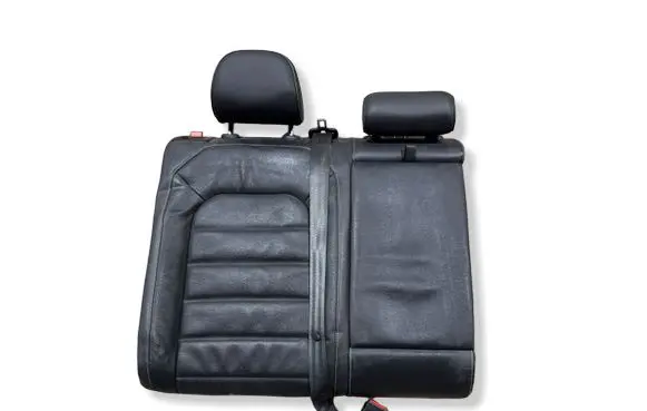 Volkswagen Golf VII Rear seat 5Q0885504B