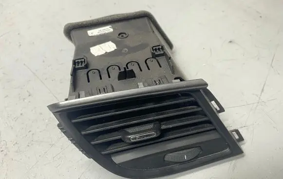 Opel Zafira C Dashboard side air vent grill/cover trim 20885183