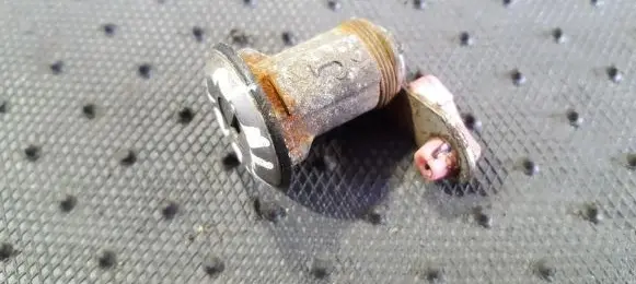Nissan Almera Front door lock (next to the handle) 