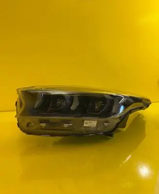 KIA Xceed Headlight/headlamp 92101J7850
