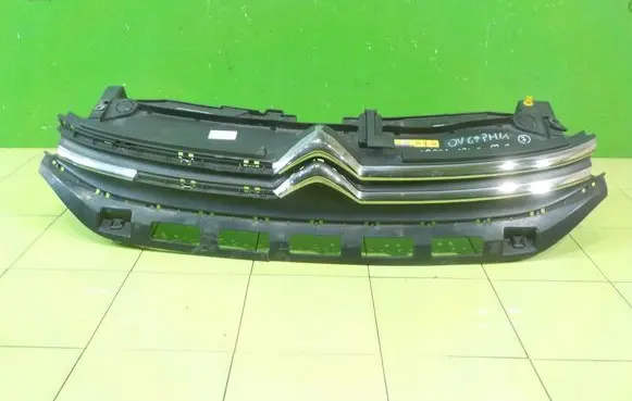 Citroen C3 Front bumper upper radiator grill WP201