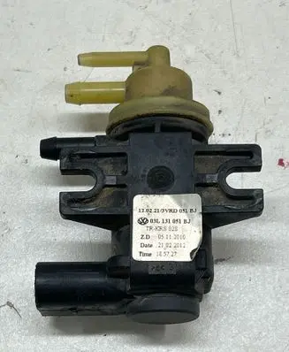 Skoda Octavia Mk2 (1Z) Turbo solenoid valve 03L131051BJ