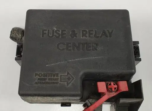 Chrysler Sebring (ST-22 - JR) Fuse box set P05087065AC