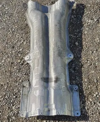 Exhaust heat shield