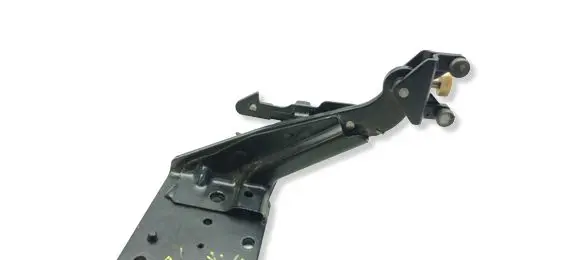 Renault Master III Sliding door lower roller guide/hinge 745961496R
