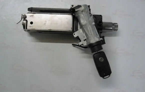 Volkswagen Tiguan Ignition lock 5N2419502D