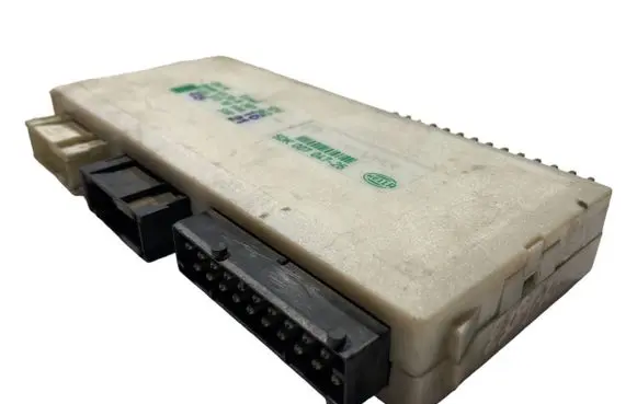 BMW 5 E39 Comfort/convenience module 8381962 12037310