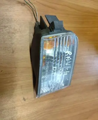 Toyota RAV 4 (XA20) Front fog light ICHIKOH4223