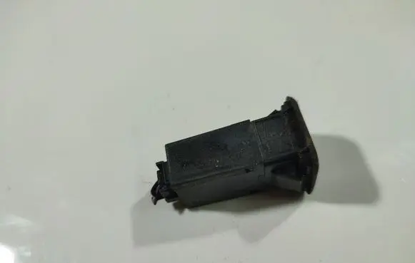 Seat Toledo III (5P) USB socket connector 