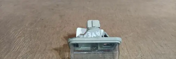 Toyota Avensis T250 Number plate light