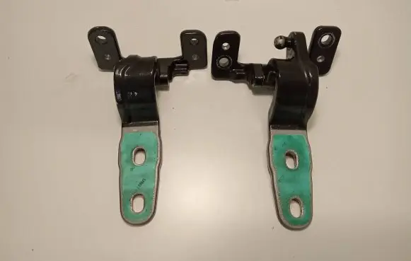 Mercedes-Benz GLC AMG Tailgate/trunk/boot hinge WST361