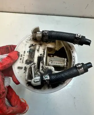 Mercedes-Benz E W211 In-tank fuel pump 2114701641