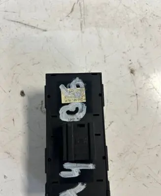 Audi A4 S4 B6 8E 8H Cup holder 8Z0862534A
