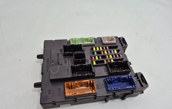 Ford Focus Power management control unit F1FT14A073GG