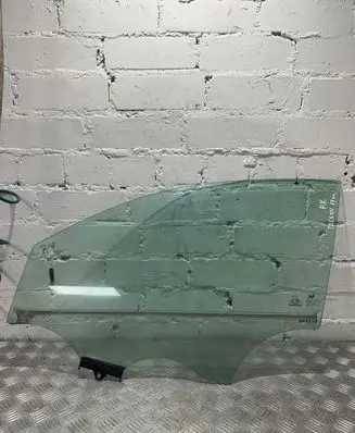 Hyundai Tucson TL Front door window glass four-door 43R00049