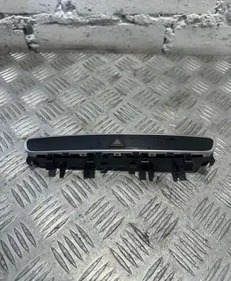 Mercedes-Benz E W213 Hazard light switch A2139054003