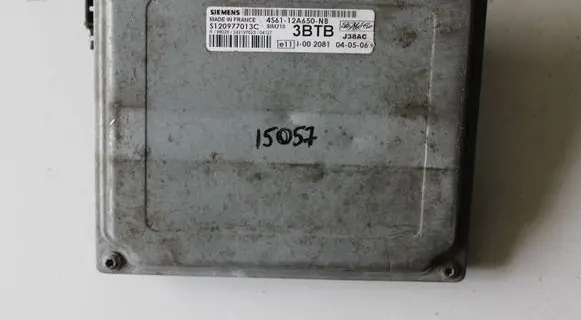 Ford Fiesta Engine control unit/module 4S6112A650NB S120977013C 3BTB