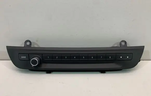 BMW i8 Head unit multimedia control 6813596