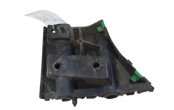 Volvo V40 Front bumper mounting bracket 31290585