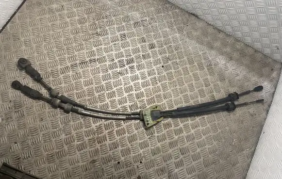 Toyota Corolla E120 E130 Gear shift cable linkage 