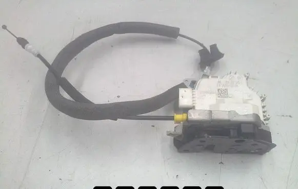 Audi A1 Front door lock 8J2837015C