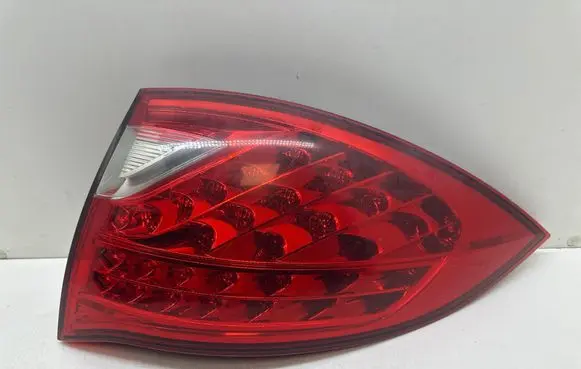 Porsche Cayenne (92A) Rear/tail lights 7P5945096F