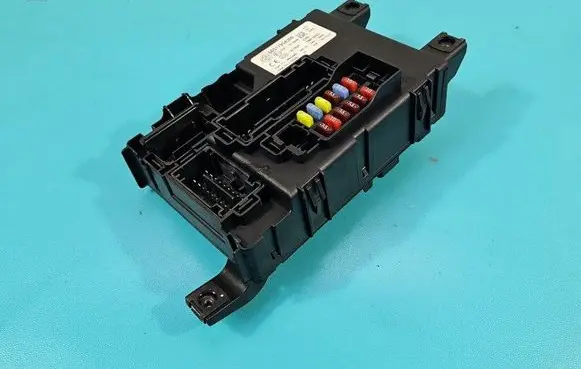 Fiat Grande Punto Central body control module 00517954300 IMPRK1452248