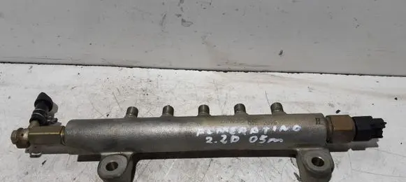 Nissan Almera N16 Fuel main line pipe 12D05 02E2095