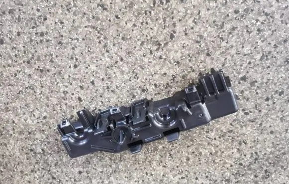 Audi A7 S7 4K8 Front bumper mounting bracket 4K8853922