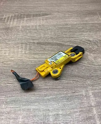 Opel Signum Airbag deployment crash/impact sensor 13102028 USED