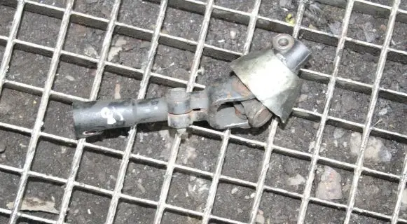 Lexus LS 430 Steering column universal joint