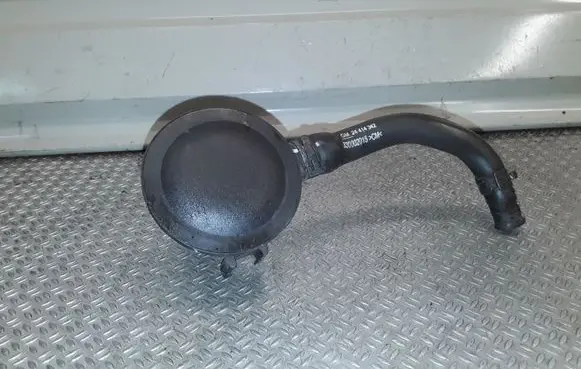 Opel Zafira B Breather/breather pipe/hose 24414343