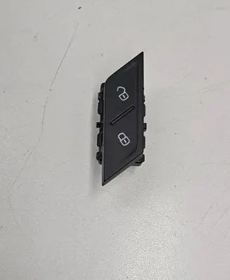 Volkswagen PASSAT B8 Central locking switch button 3G0962125A