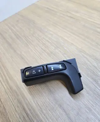 Volvo S80 Steering wheel buttons/switches 30710271
