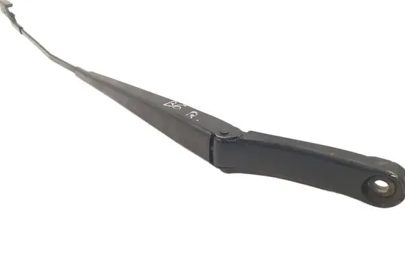 Volkswagen PASSAT B6 Front wiper blade arm 3C1955410B