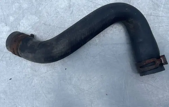 Mercedes-Benz Sprinter W906 Engine coolant pipe/hose A9065010682