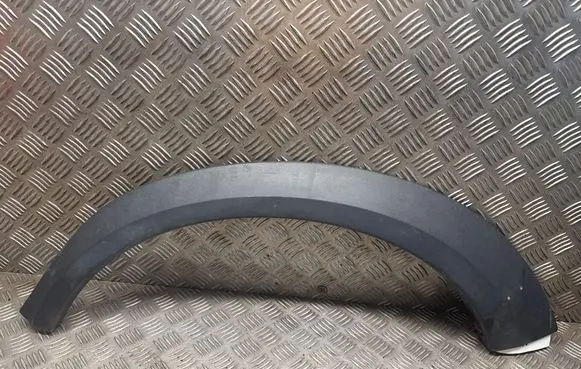 Volvo XC70 Rear arch trim 31283106