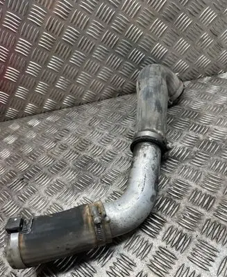 Intercooler hose/pipe