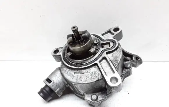 Volvo V70 Vacuum pump 31219463