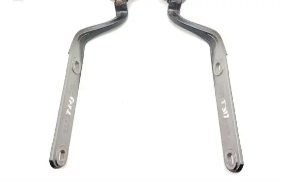 BMW i4 Tailgate/trunk/boot hinge 7487564