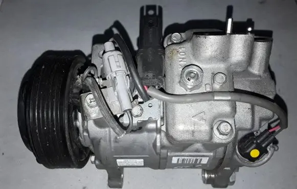 BMW 5 F10 F11 Air conditioning (A/C) compressor (pump) 4472603821