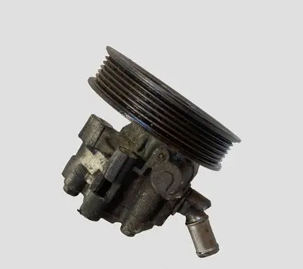 Opel Insignia A Power steering pump 55563329