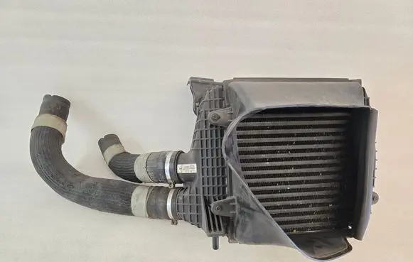 Maserati Levante Intercooler radiator 670035636 670103769