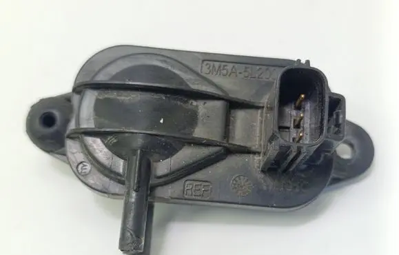 Volvo V50 Exhaust gas pressure sensor 3M5A5L200AB