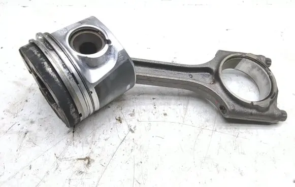 Volvo S60 Piston with connecting rod 81L183