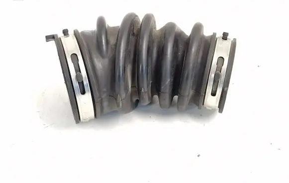 Ford Focus Air intake duct part JX619R504BB