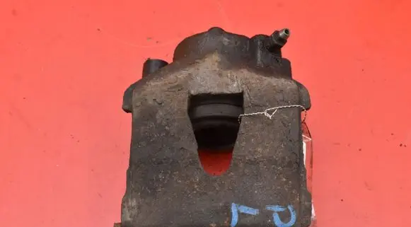 Skoda Roomster (5J) Front brake caliper